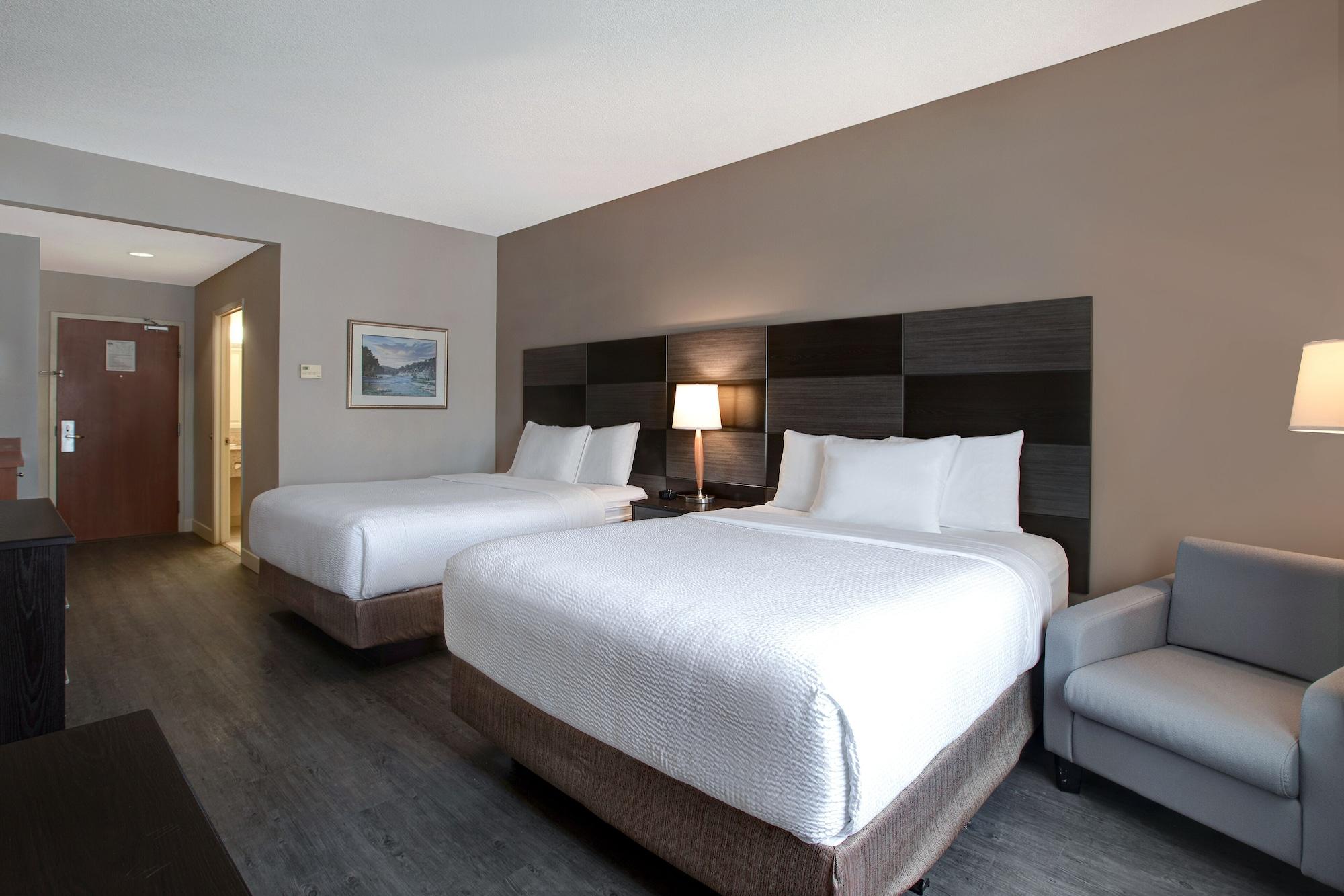 Days Inn & Suites By Wyndham Collingwood Extérieur photo