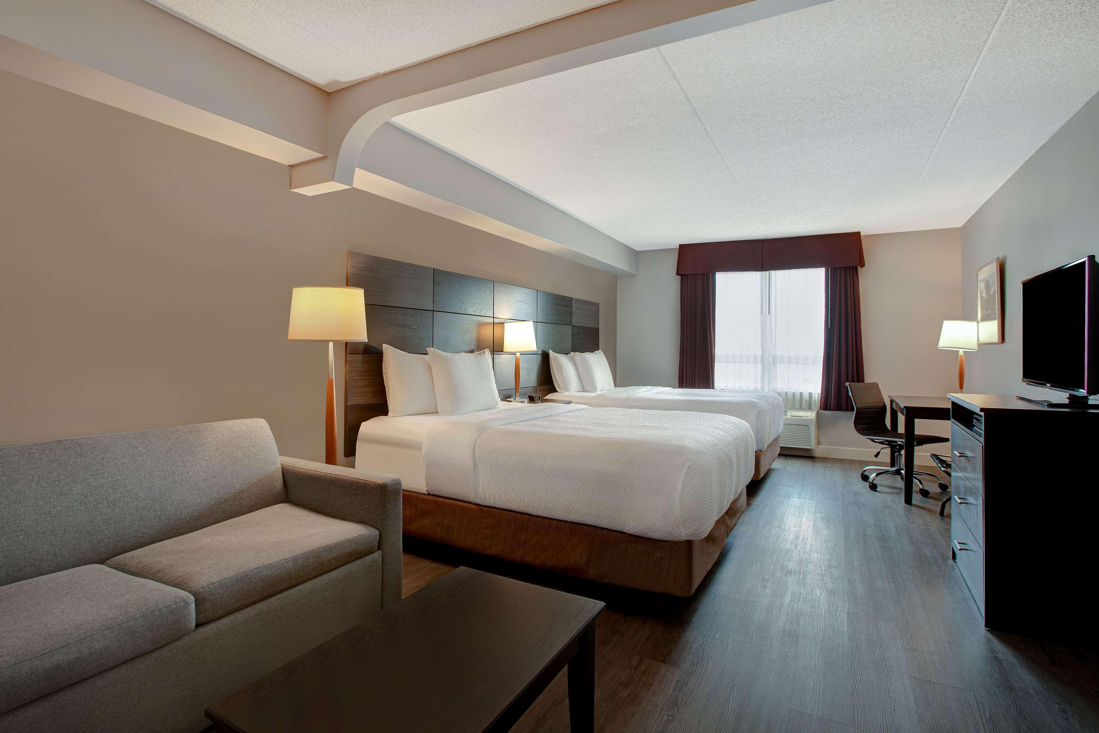 Days Inn & Suites By Wyndham Collingwood Extérieur photo