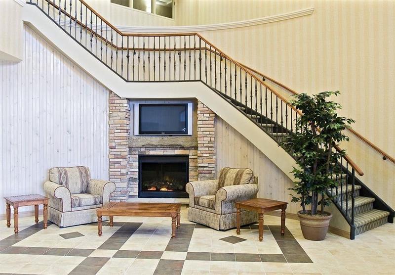 Days Inn & Suites By Wyndham Collingwood Extérieur photo